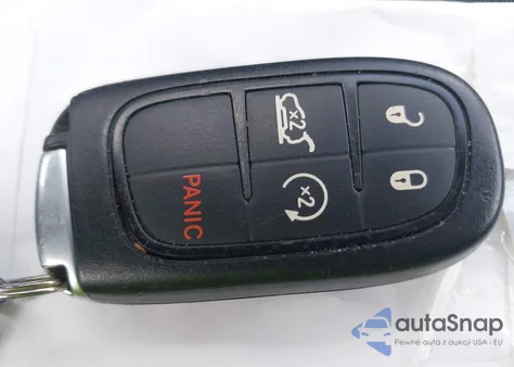 2020 Jeep Cherokee Latitude Lux 4X4 from USA, damaged, VIN 1C4PJMLX5LD637202